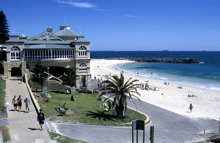 Cottesloe Beach.jpg